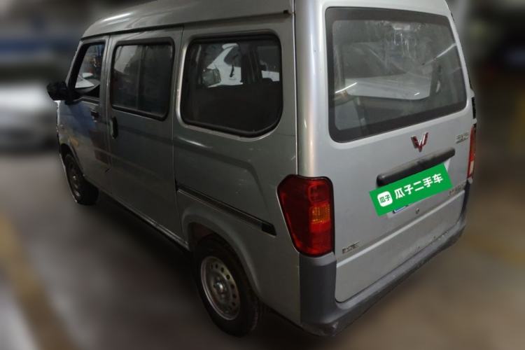 Used Wuling Zhiguang 2015 1.2L Practical LS-I Model Rear Left 45 Deg