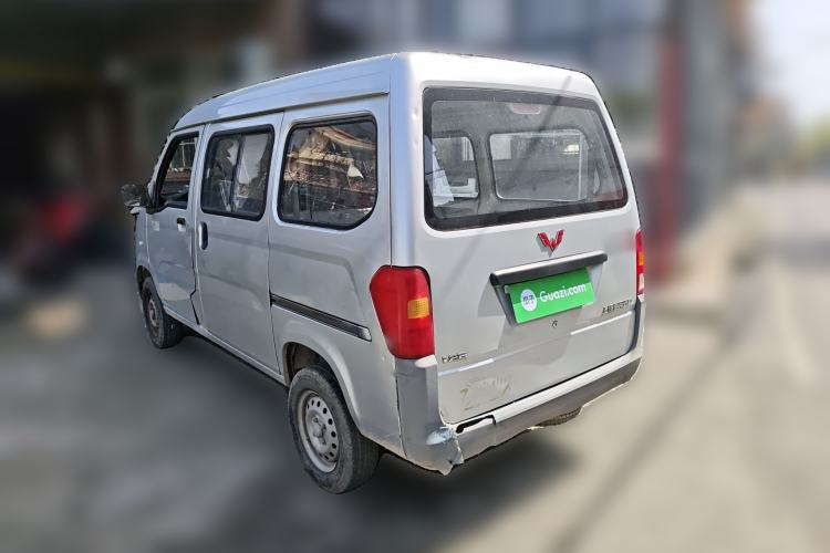 Used Wuling Zhiguang 2015 1.2L Practical LS-I Model Rear Left 45 Deg