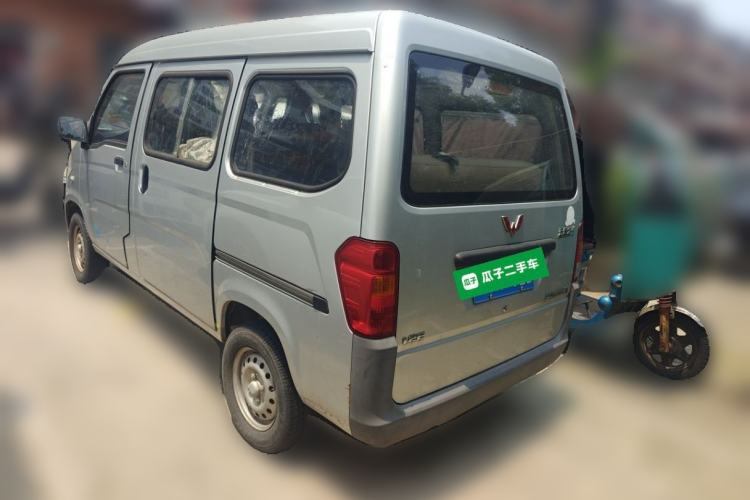 Used Wuling Zhiguang 2015 1.2L Practical LS-I Model Rear Left 45 Deg