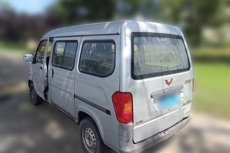 Used Wuling Zhiguang 2015 1.2L Practical LS-I Model Rear Left 45 Deg