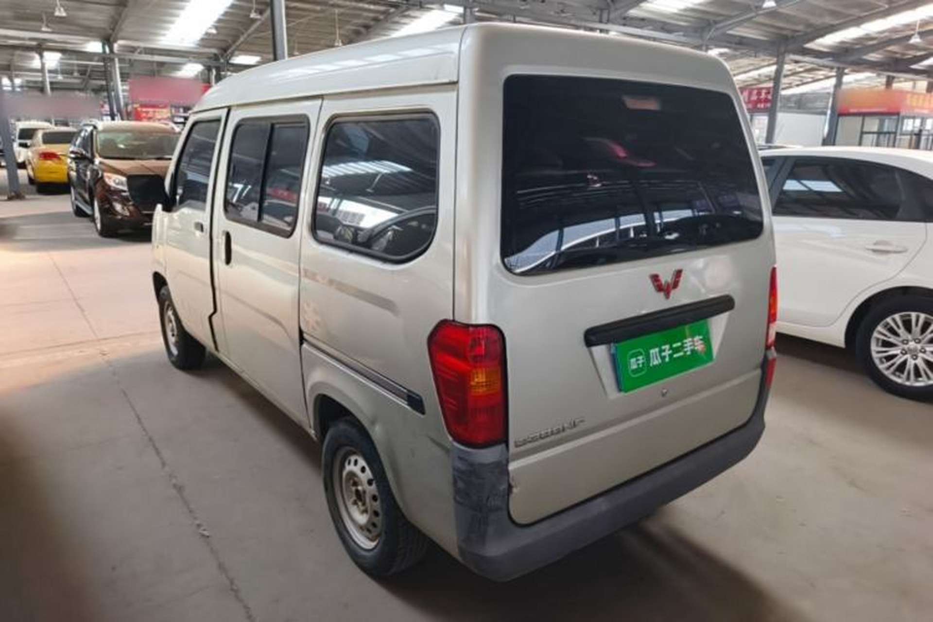 Used Wuling Zhiguang 2015 1.2L Practical LS-I Model Rear Left 45 Deg