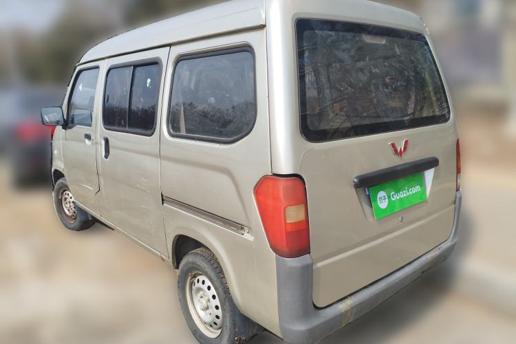 Used Wuling Zhiguang 2015 1.2L Practical LS-I Model Rear Left 45 Deg