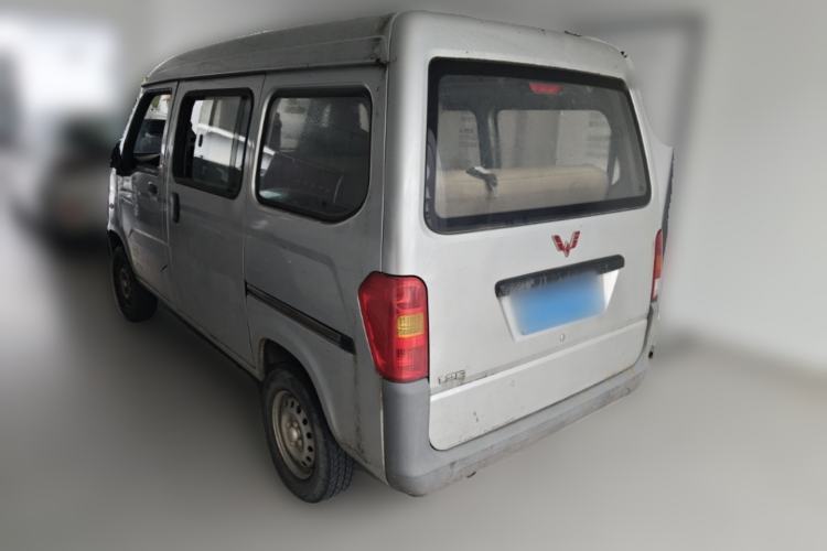 Used Wuling Zhiguang 2015 1.2L Practical LS-I Model Rear Left 45 Deg