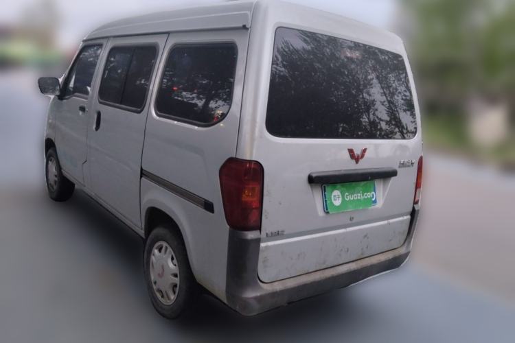 Used Wuling Zhiguang 2015 1.2L Practical LS-I Model Rear Left 45 Deg