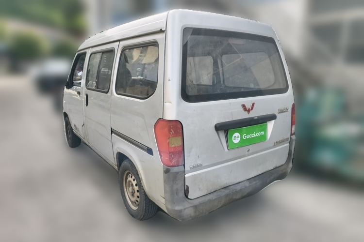 Used Wuling Zhiguang 2015 1.2L Practical LS-I Model Rear Left 45 Deg