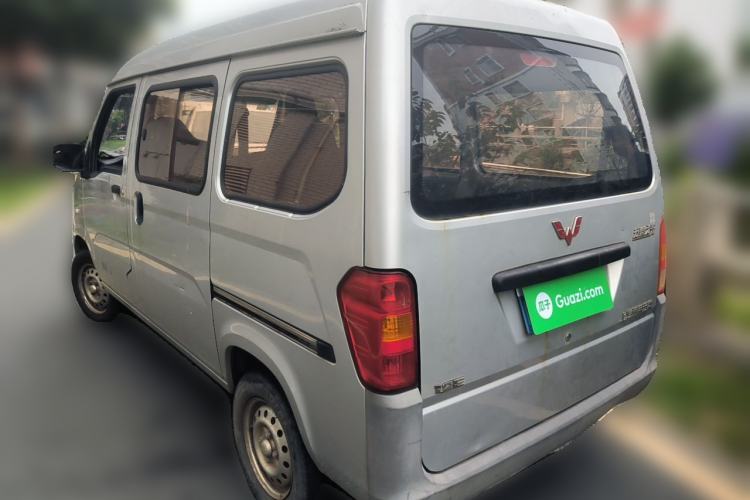 Used Wuling Zhiguang 2015 1.2L Practical LS-I Model Rear Left 45 Deg