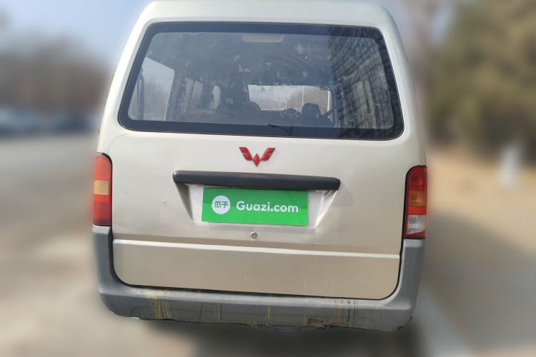 Used Wuling Zhiguang 2015 1.2L Practical LS-I Model Rear