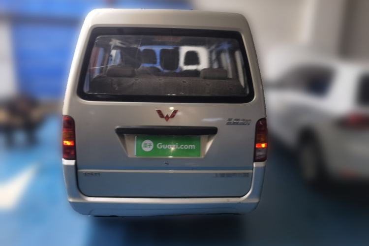Used Wuling Zhiguang 2015 1.2L Practical LS-I Model Rear