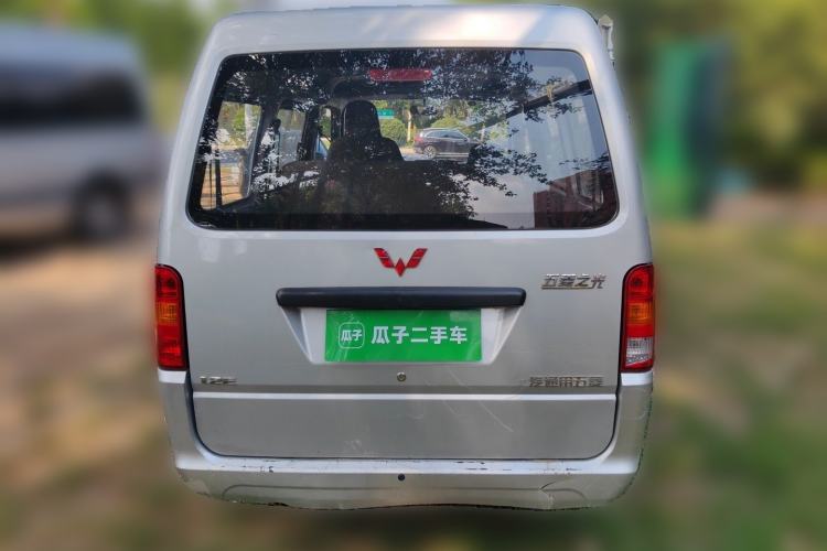 Used Wuling Zhiguang 2015 1.2L Practical LS-I Model Rear