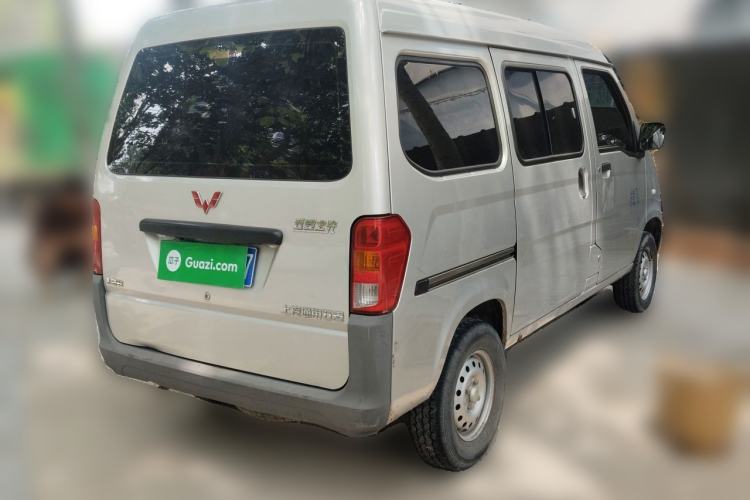 Used Wuling Zhiguang 2015 1.2L Practical LS-I Model Rear Right 45 Deg