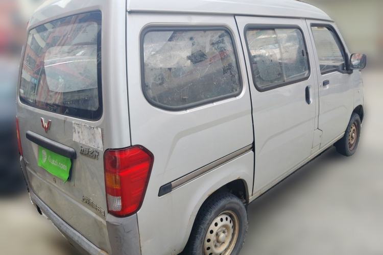 Used Wuling Zhiguang 2015 1.2L Practical LS-I Model Rear Right 45 Deg