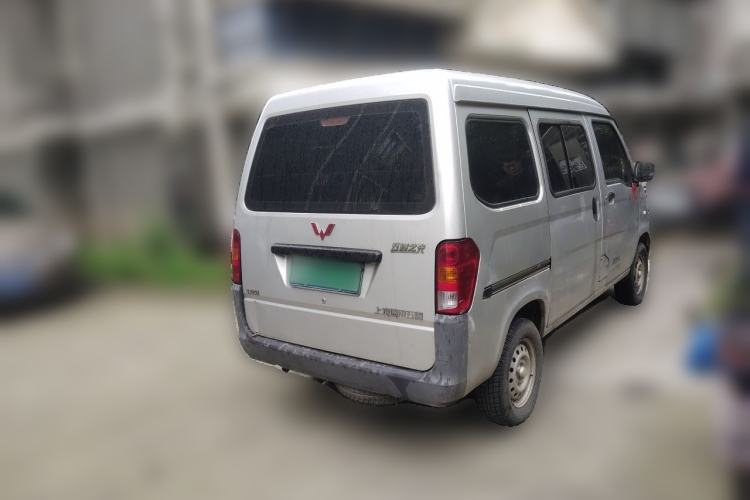 Used Wuling Zhiguang 2015 1.2L Practical LS-I Model Rear Right 45 Deg