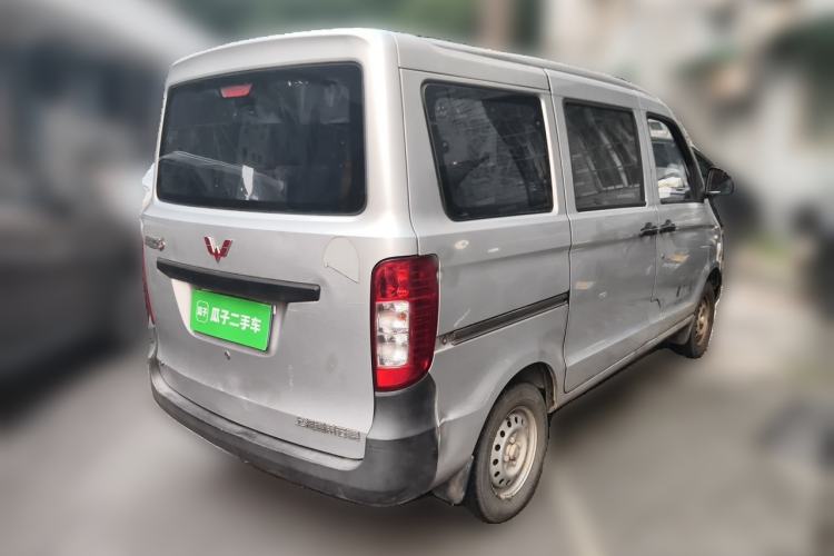 Used Wuling Zhiguang 2015 1.2L S Practical Model LSI Rear Right 45 Deg