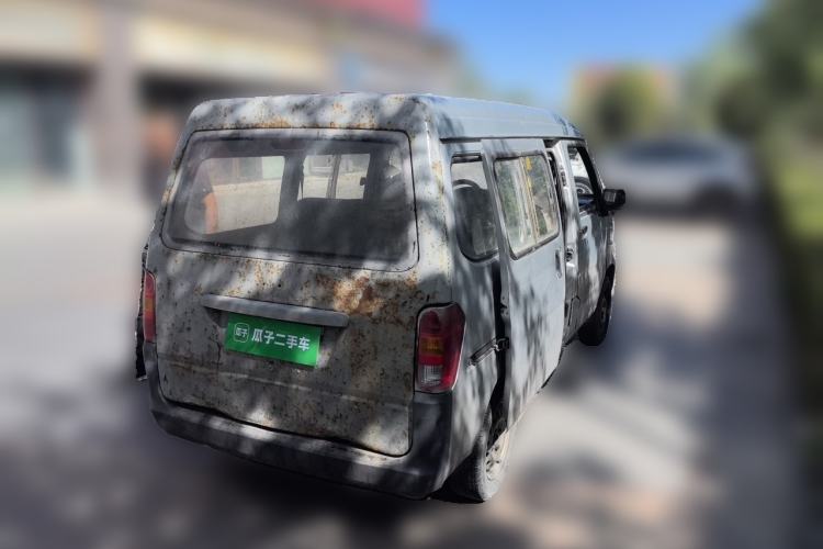 Used Wuling Zhiguang 2015 1.2L Practical LS-I Model Rear Right 45 Deg