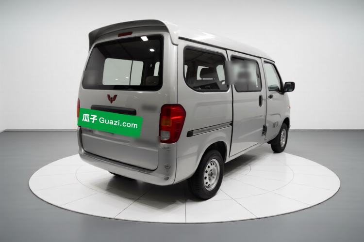Used Wuling Zhiguang 2015 1.2L S Practical Model LSI Rear Right 45 Deg