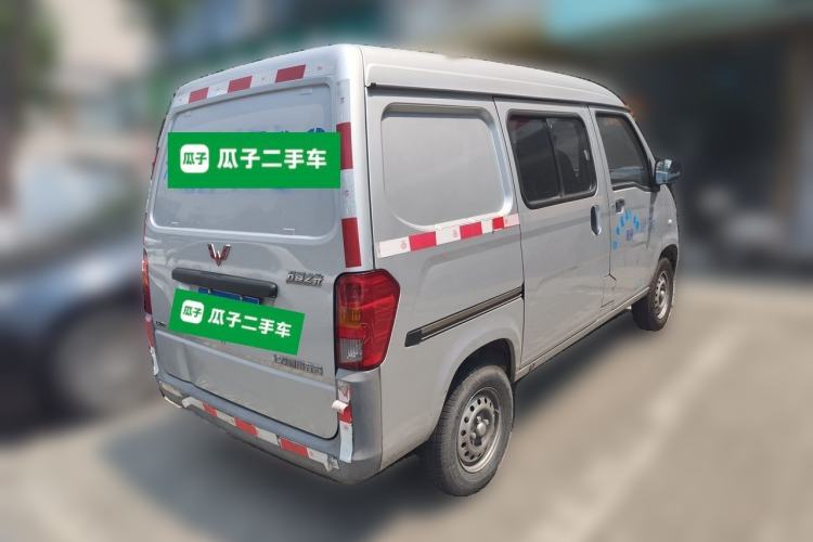 Used Wuling Zhiguang 2015 1.2L Practical LS-I Model Rear Right 45 Deg