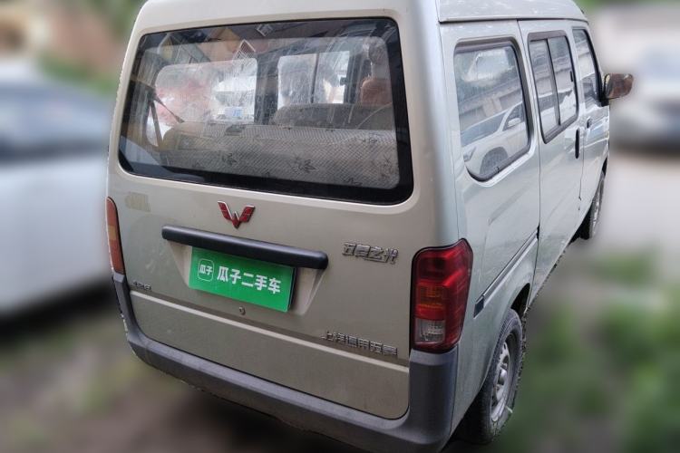 Used Wuling Zhiguang 2015 1.2L Practical LS-I Model Rear Right 45 Deg