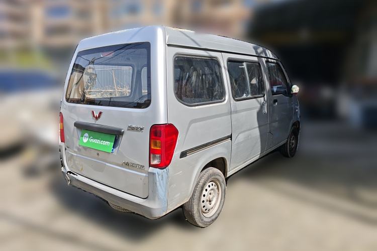 Used Wuling Zhiguang 2015 1.2L Practical LS-I Model Rear Right 45 Deg