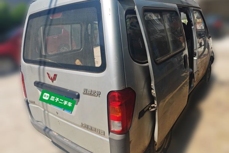 Used Wuling Zhiguang 2015 1.2L Practical LS-I Model Rear Right 45 Deg