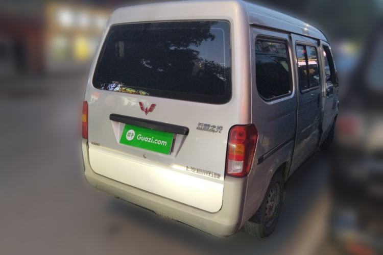 Used Wuling Zhiguang 2015 1.2L Practical LS-I Model Rear Right 45 Deg