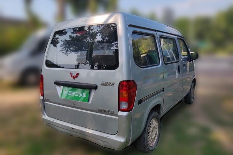 Used Wuling Zhiguang 2015 1.2L Practical LS-I Model Rear Right 45 Deg