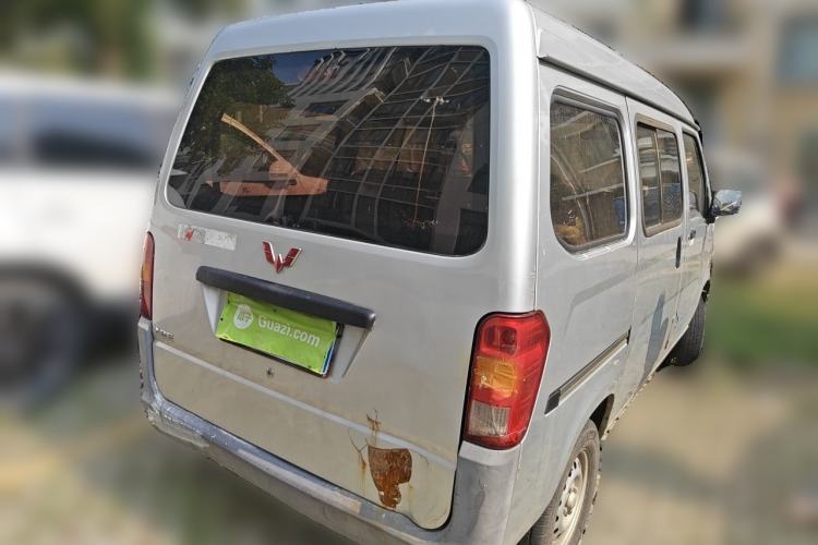Used Wuling Zhiguang 2015 1.2L Practical LS-I Model Rear Right 45 Deg
