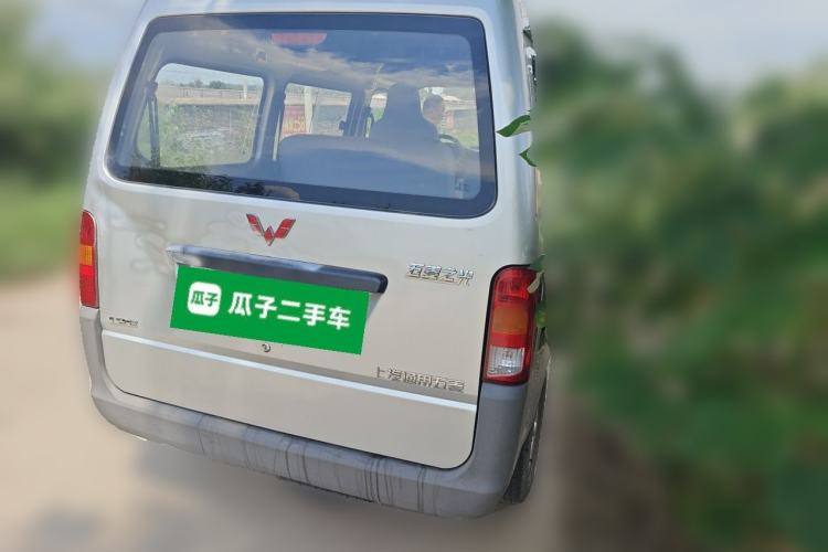 Used Wuling Zhiguang 2015 1.2L Practical LS-I Model Rear Right 45 Deg