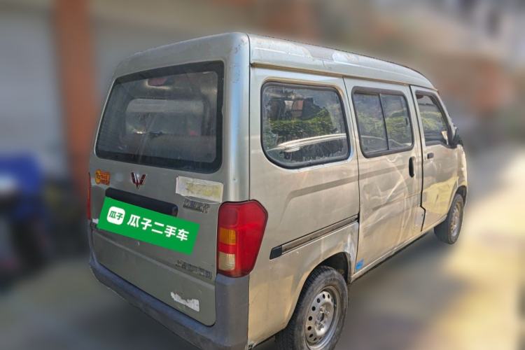 Used Wuling Zhiguang 2015 1.2L Practical LS-I Model Rear Right 45 Deg
