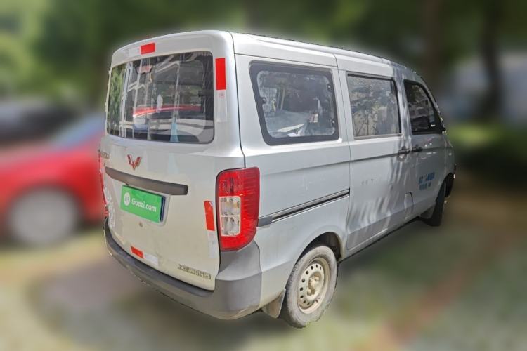 Used Wuling Zhiguang 2015 1.2L S Practical Model LSI Rear Right 45 Deg