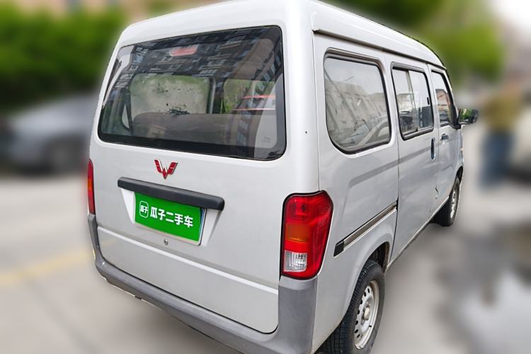 Used Wuling Zhiguang 2015 1.2L Practical LS-I Model Rear Right 45 Deg