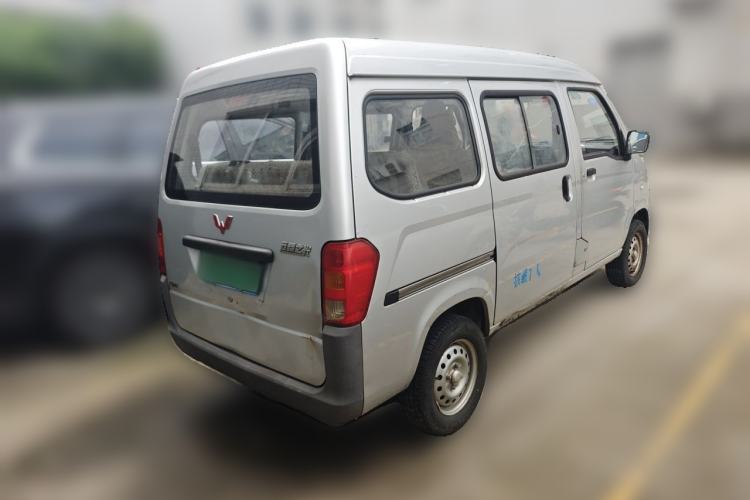 Used Wuling Zhiguang 2015 1.2L Practical LS-I Model Rear Right 45 Deg