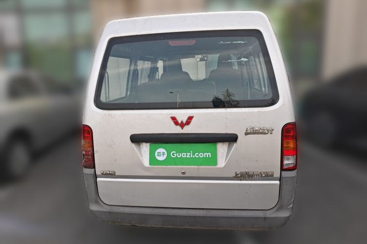 Used Wuling Zhiguang 2015 1.2L Practical LS-I Model Rear