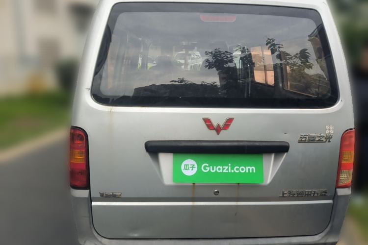 Used Wuling Zhiguang 2015 1.2L Practical LS-I Model Rear