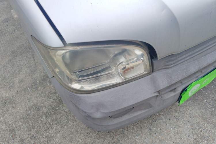 Used Wuling Zhiguang 2015 1.2L Practical LS-I Model Right Front Headlight