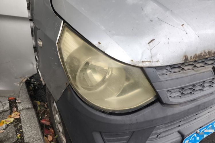 Used Wuling Zhiguang 2015 1.2L S Practical Model LSI Right Front Headlight