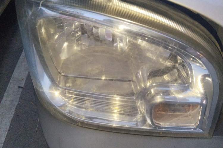 Used Wuling Zhiguang 2015 1.2L Practical LS-I Model Right Front Headlight
