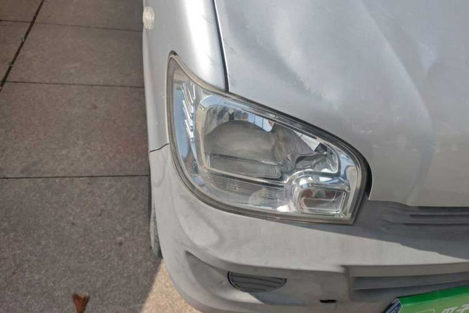 Used Wuling Zhiguang 2015 1.2L Practical LS-I Model Right Front Headlight