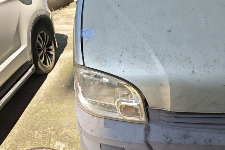 Used Wuling Zhiguang 2015 1.2L Practical LS-I Model Right Front Headlight