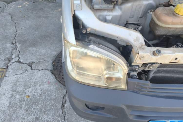 Used Wuling Zhiguang 2015 1.2L Practical LS-I Model Right Front Headlight