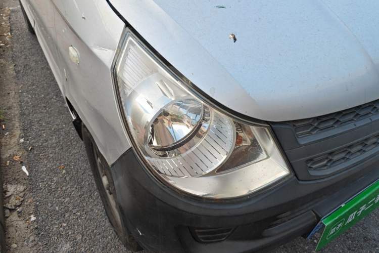 Used Wuling Zhiguang 2015 1.2L Practical LS-I Model Right Front Headlight