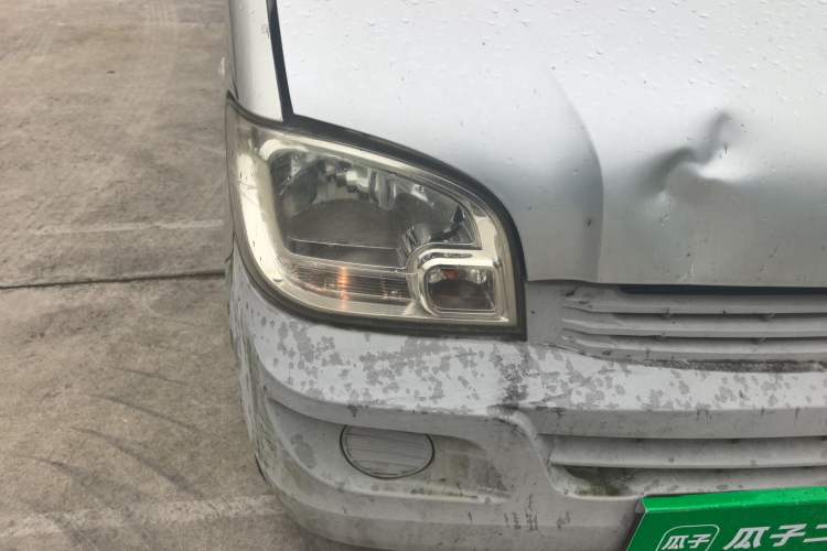 Used Wuling Zhiguang 2015 1.2L Practical LS-I Model Right Front Headlight