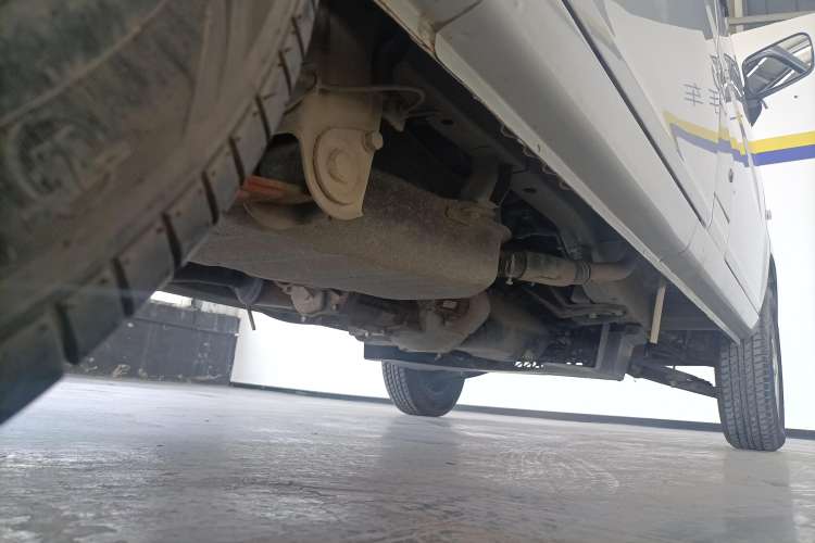 Used Wuling Zhiguang 2015 1.2L Standard Model LSI Right Side Sill