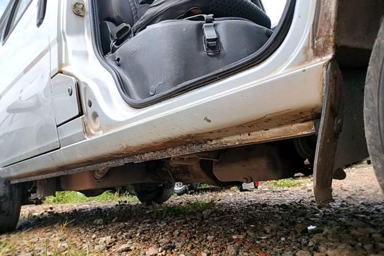 Used Wuling Zhiguang 2015 1.2L Practical LS-I Model Right Side Sill