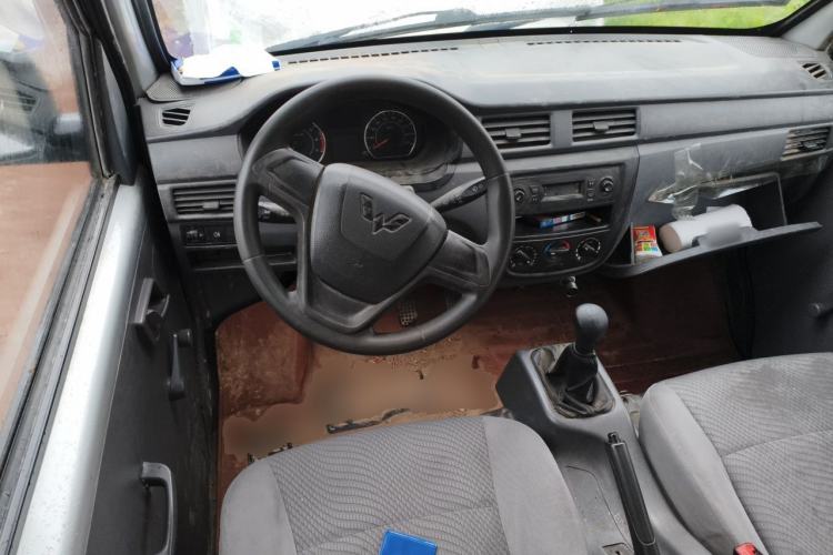 Used Wuling Zhiguang 2015 1.2L S Practical Model LSI Steering Wheel
