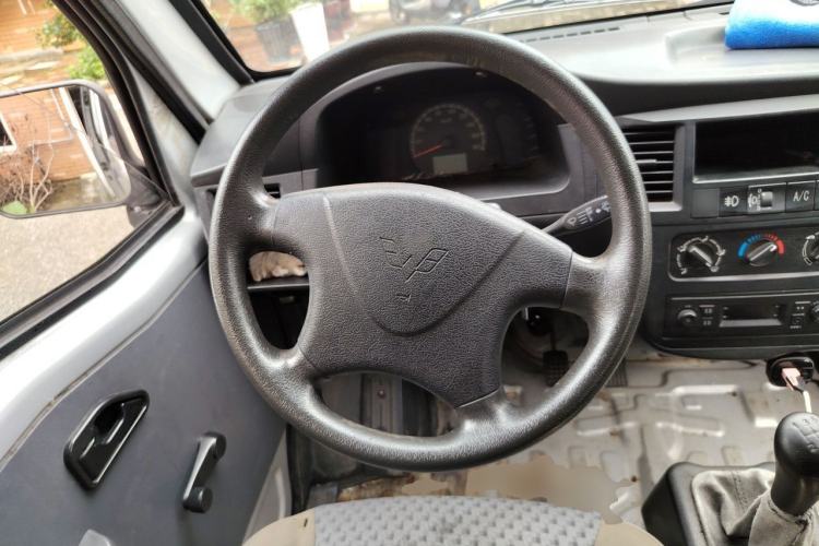 Used Wuling Zhiguang 2015 1.2L Practical LS-I Model Steering Wheel