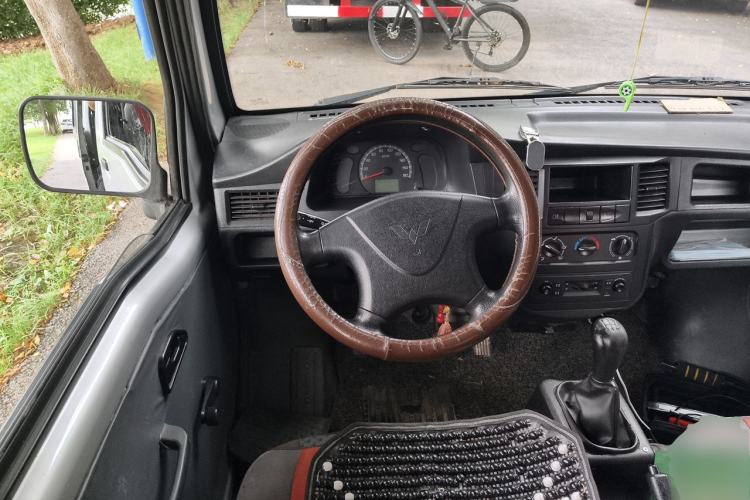 Used Wuling Zhiguang 2015 1.2L Practical LS-I Model Steering Wheel