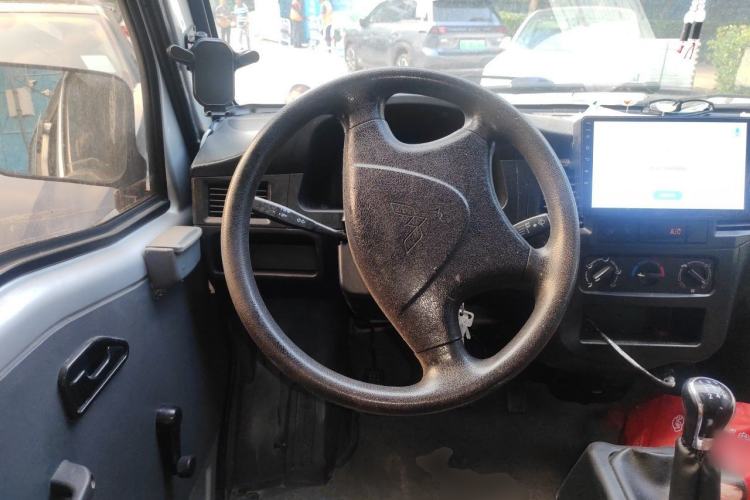 Used Wuling Zhiguang 2015 1.2L Practical LS-I Model Steering Wheel