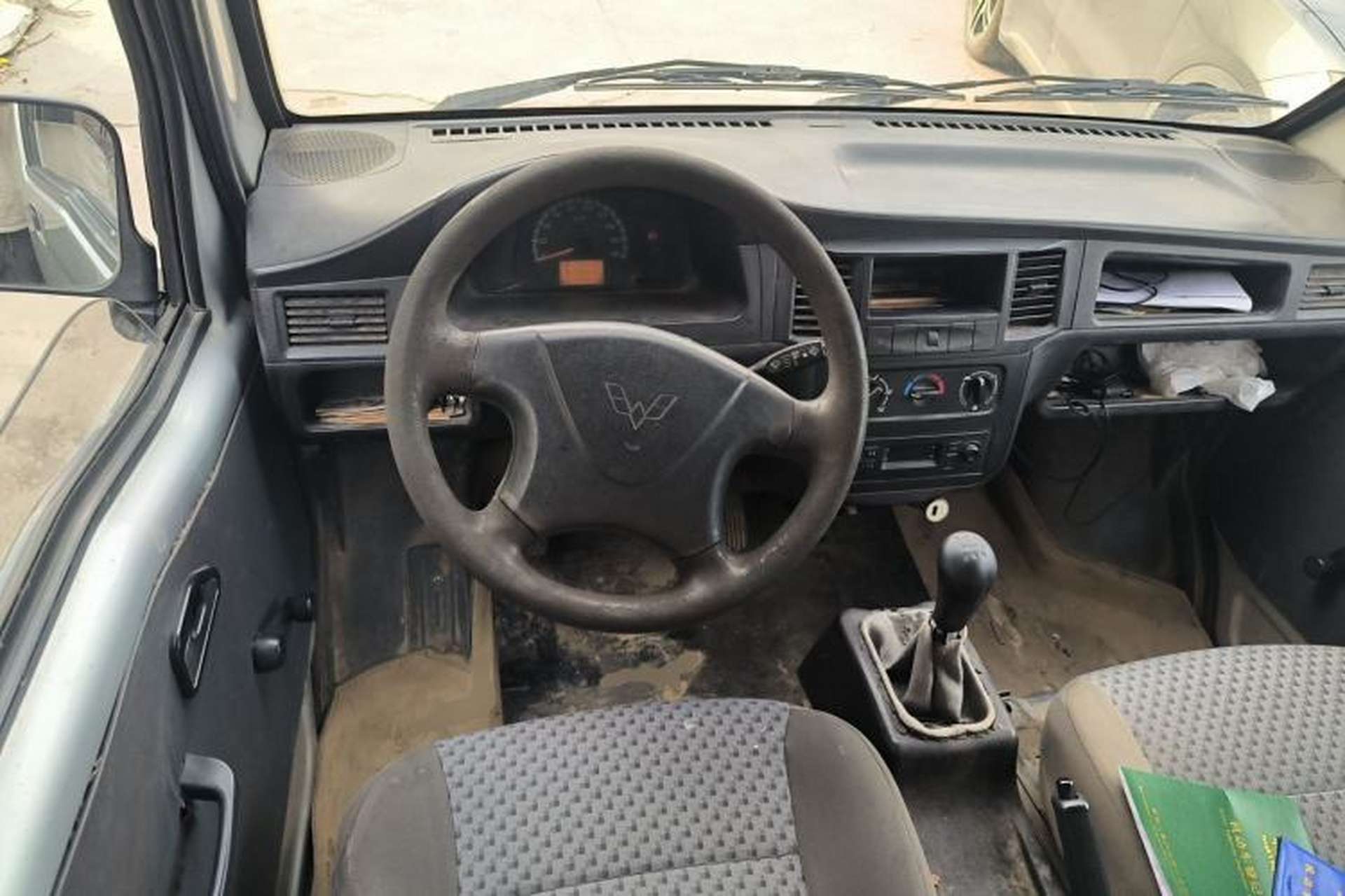 Used Wuling Zhiguang 2015 1.2L Practical LS-I Model Steering Wheel