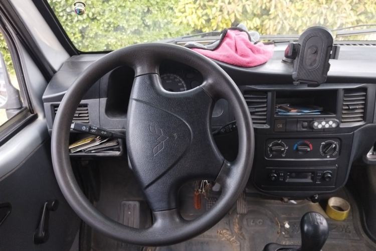 Used Wuling Zhiguang 2015 1.2L Practical LS-I Model Steering Wheel