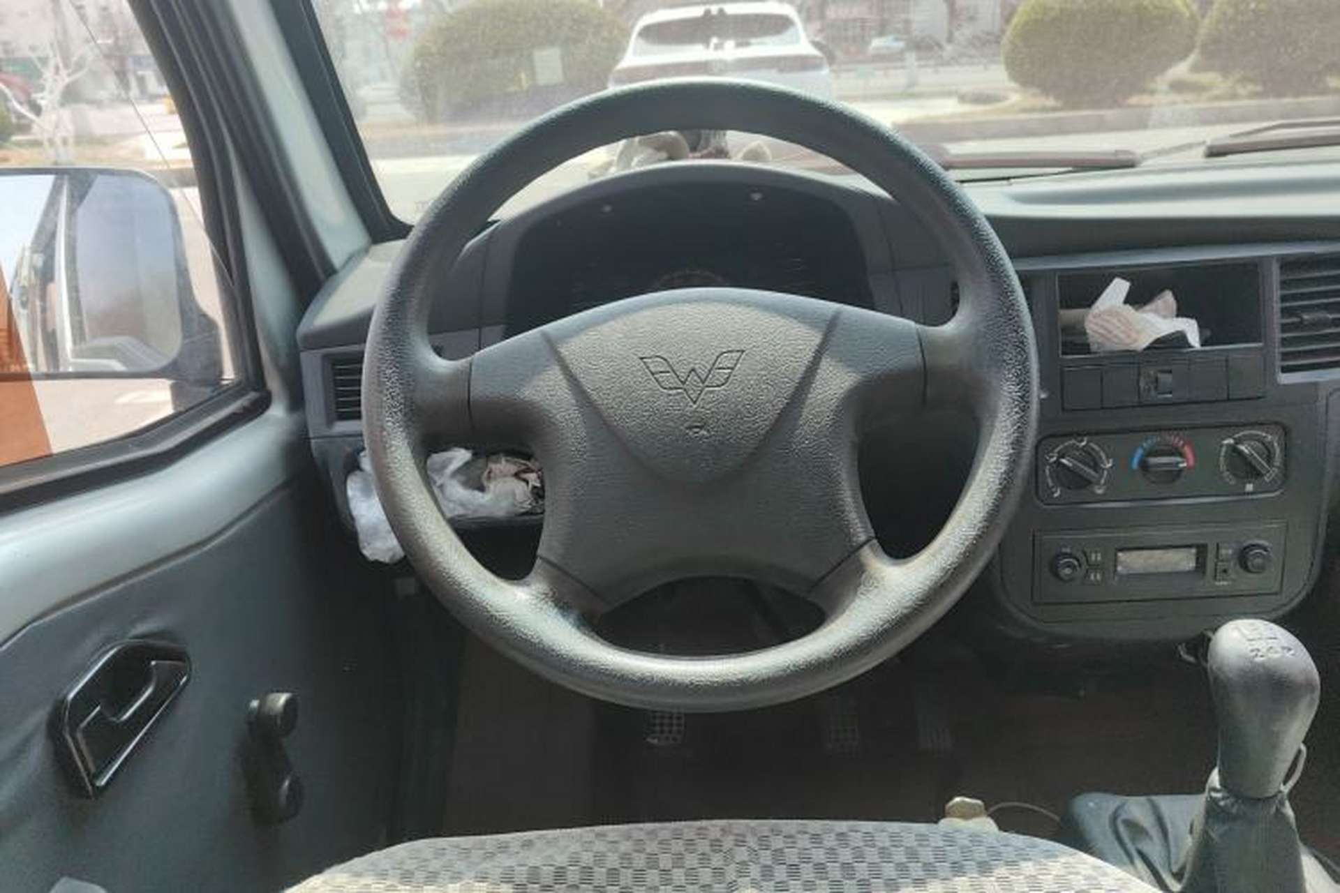 Used Wuling Zhiguang 2015 1.2L S Practical Model LSI Steering Wheel